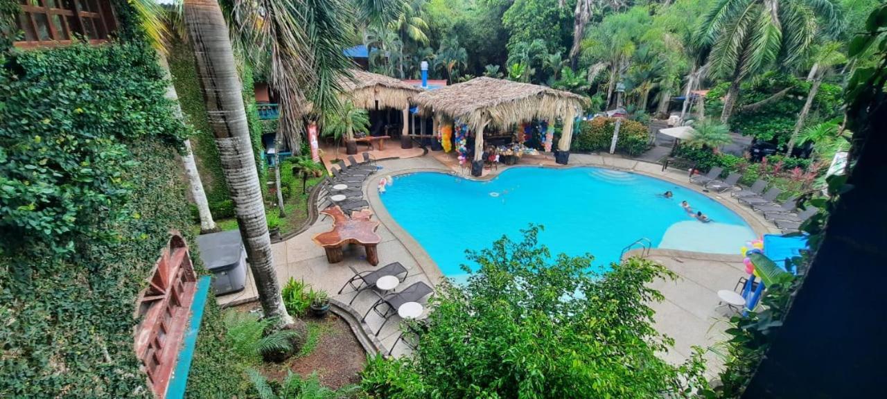 Marea Brava Hotel Jacó Екстериор снимка